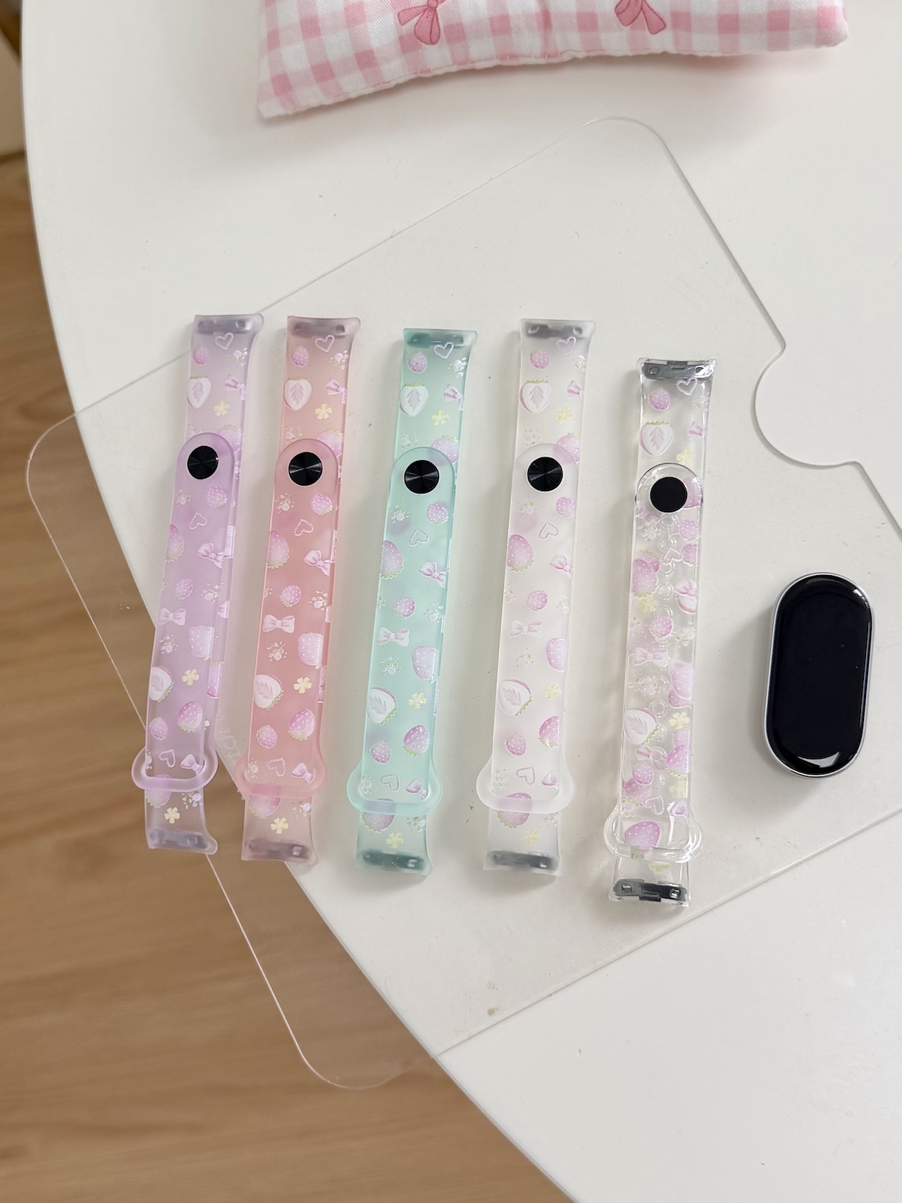 Android Smartwatch Accessories - 超可愛いイチゴ柄のTPUストラップ Xiaomi Band 8 9 10対応