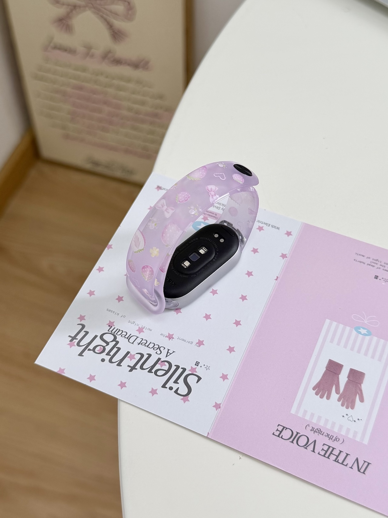 超可愛いイチゴ柄のTPUストラップ Xiaomi Band  - Android Smartwatch Accessories のレビューと価格
