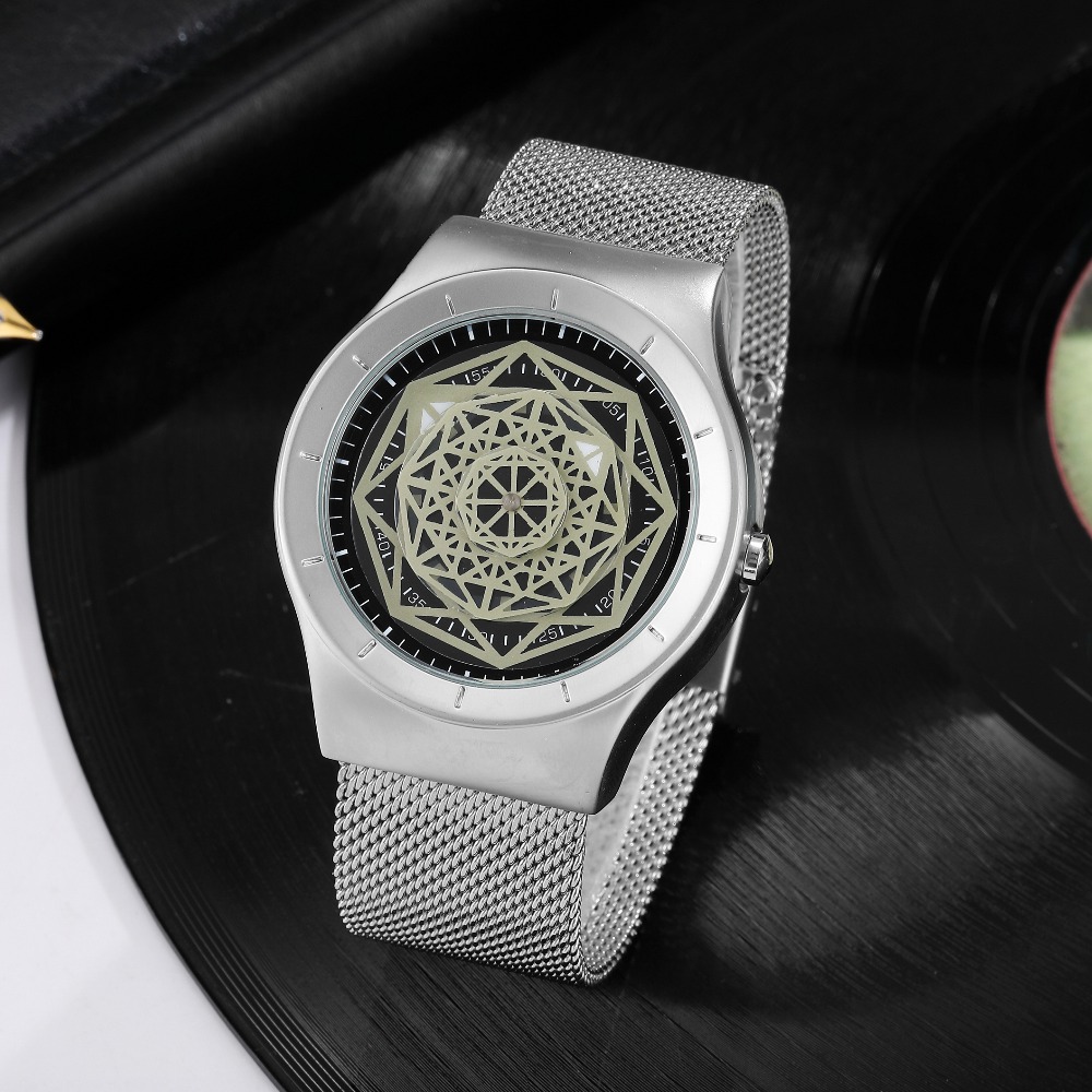 ユニセックスファイオンターンテーブルポインターなしクォーツ時 - Stainless Mesh Band のレビューと価格